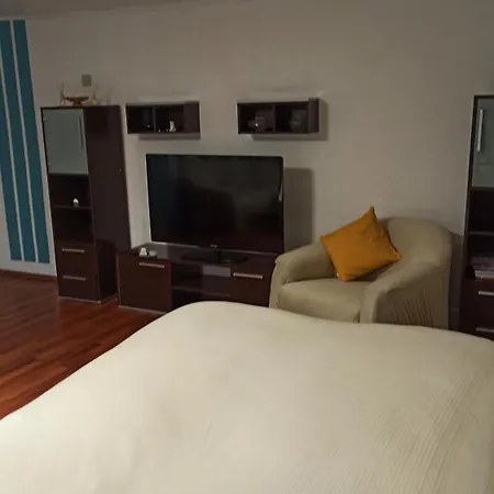 Fe'Wo Dina Apartamento *