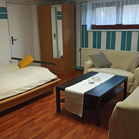 Apartament Fe'wo Dina *